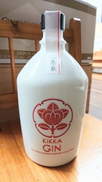 画像1: 橘花 KIKKA GIN 朱華 箱入り  700ml (1)